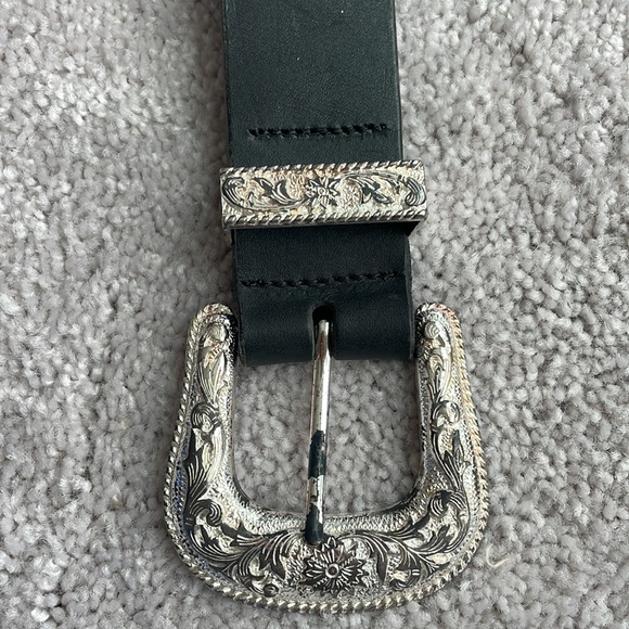 Leather Treaty TK Belt - Picture 3 of 10